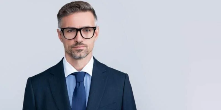 كيف تجعل كاريزما شخصيتك عملك ينمو؟
